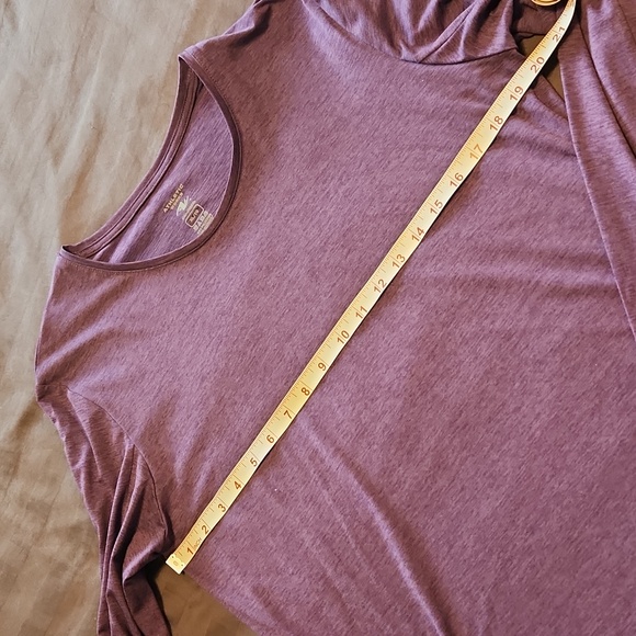 Ladies Athletic Works top, size XL - Picture 6 of 6